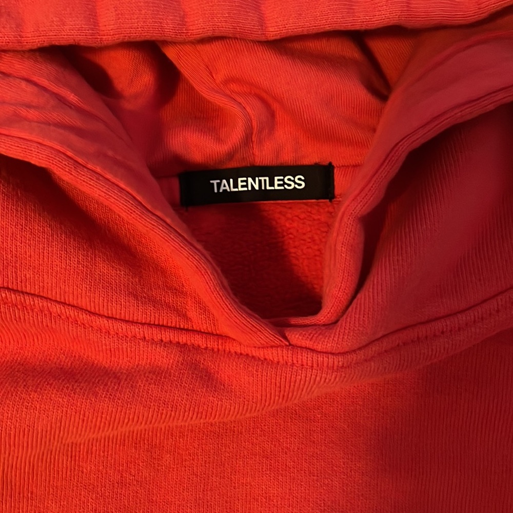 Talentless sweatshirt - Picture 2 of 4